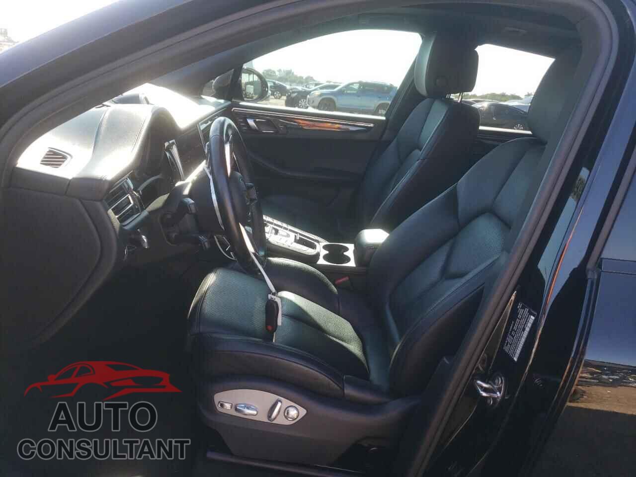 PORSCHE MACAN 2021 - WP1AB2A50MLB37348