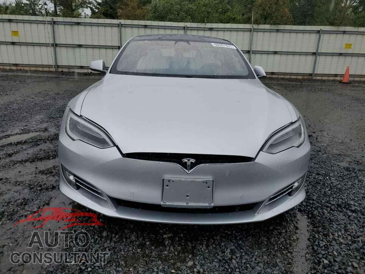 TESLA MODEL S 2017 - 5YJSA1E20HF190126