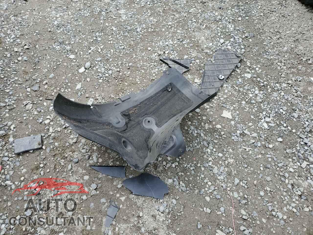 TESLA MODEL 3 2023 - 5YJ3E1EA5PF709041