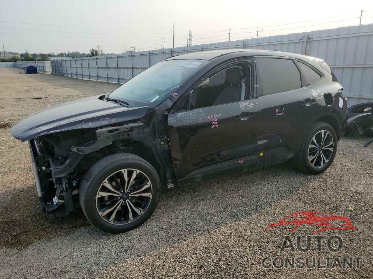 FORD ESCAPE 2022 - 1FMCU9G64NUB63939
