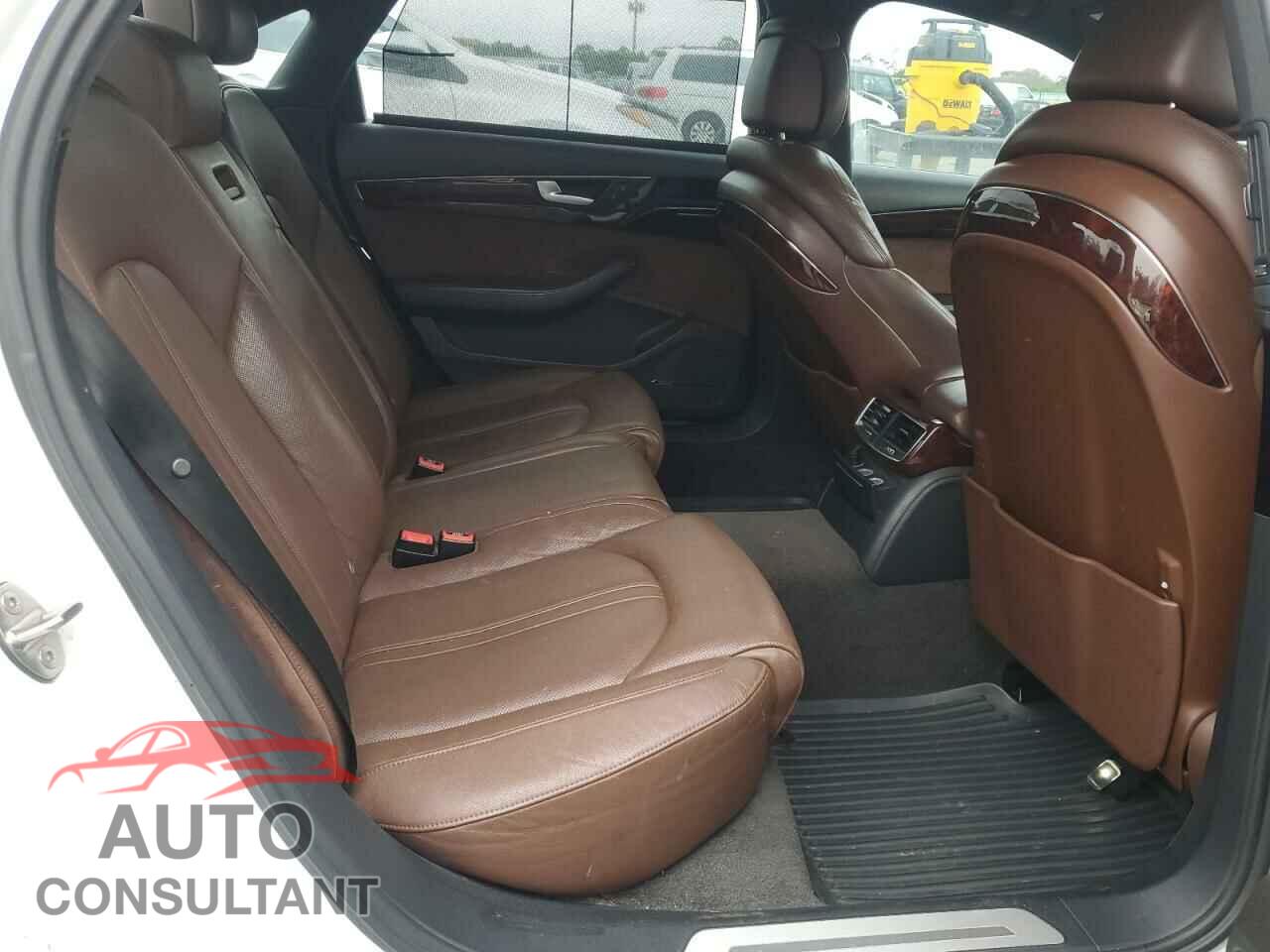 AUDI A8 2013 - WAURGAFD5DN018082