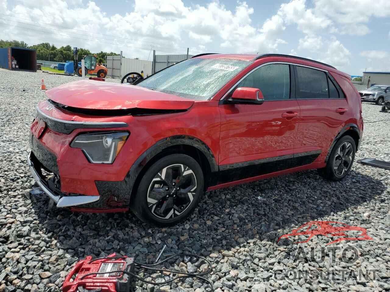 KIA NIRO WIND 2024 - KNDCR3L14R5094439