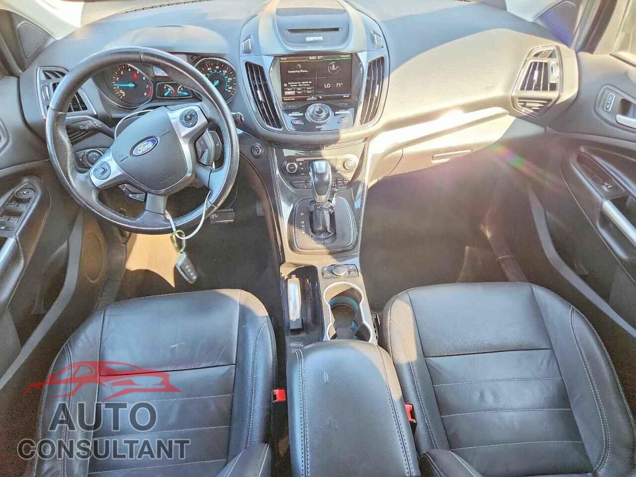 FORD ESCAPE 2014 - 1FMCU9JX7EUC20247