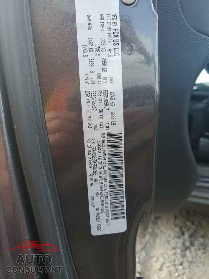 DODGE CARAVAN 2019 - 2C4RDGEG5KR682280