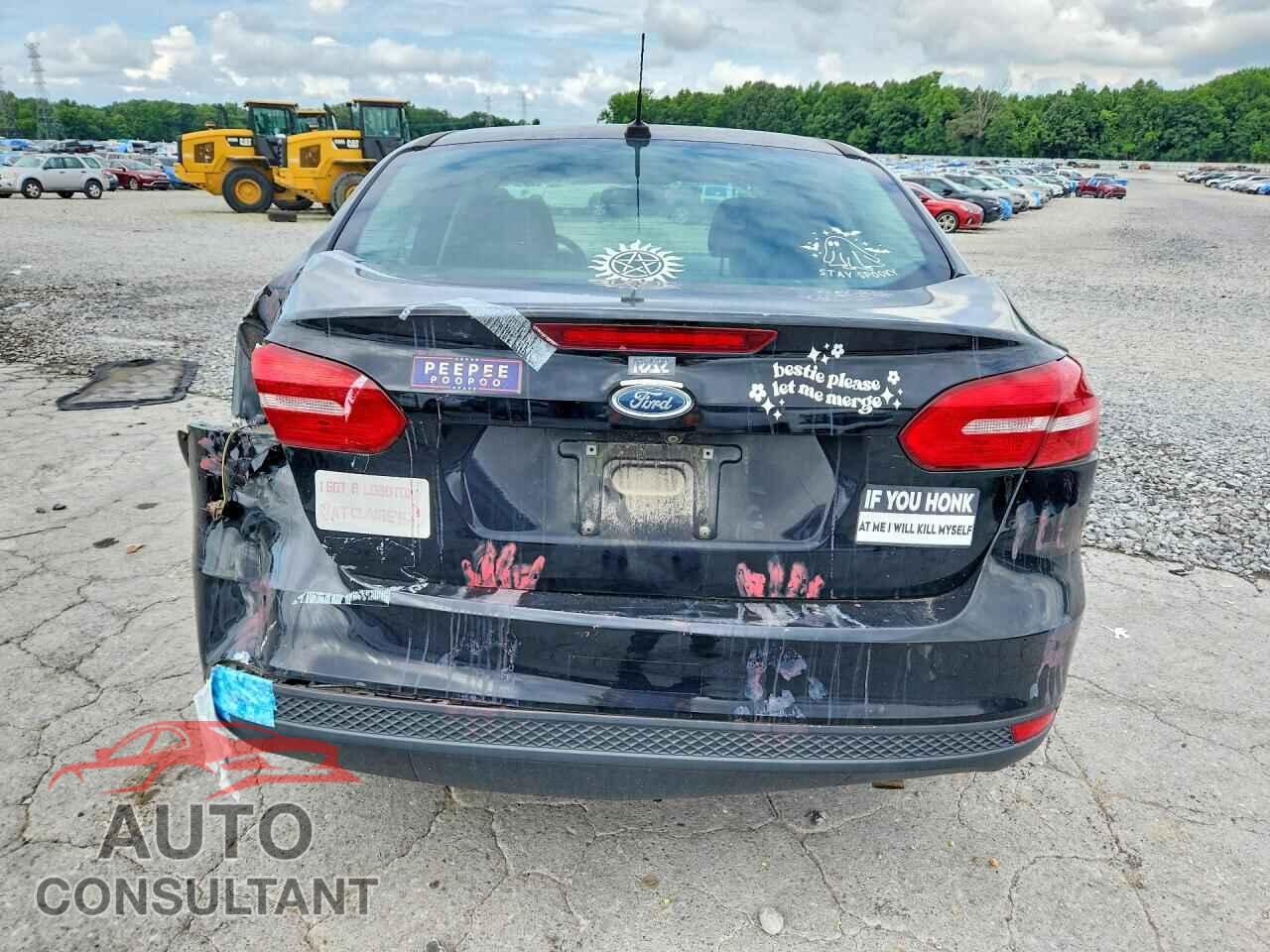 FORD FOCUS 2018 - 1FADP3F28JL284085