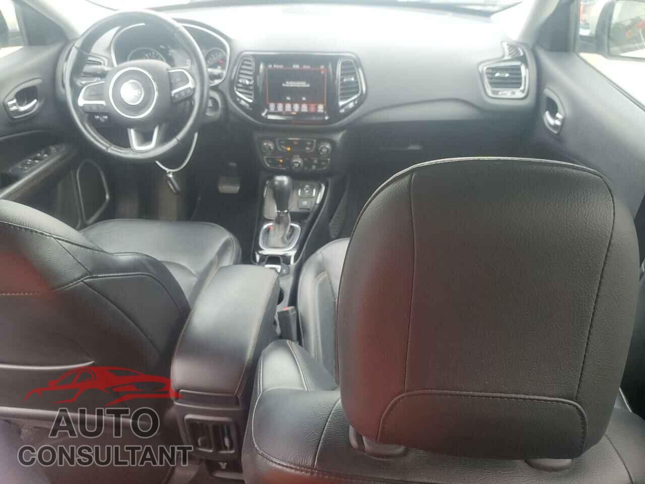 JEEP COMPASS 2021 - 3C4NJDCB1MT504069