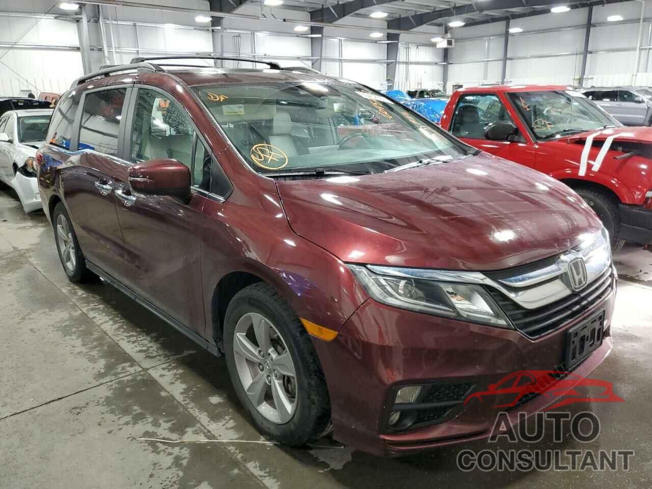 HONDA ODYSSEY 2018 - 5FNRL6H77JB052179