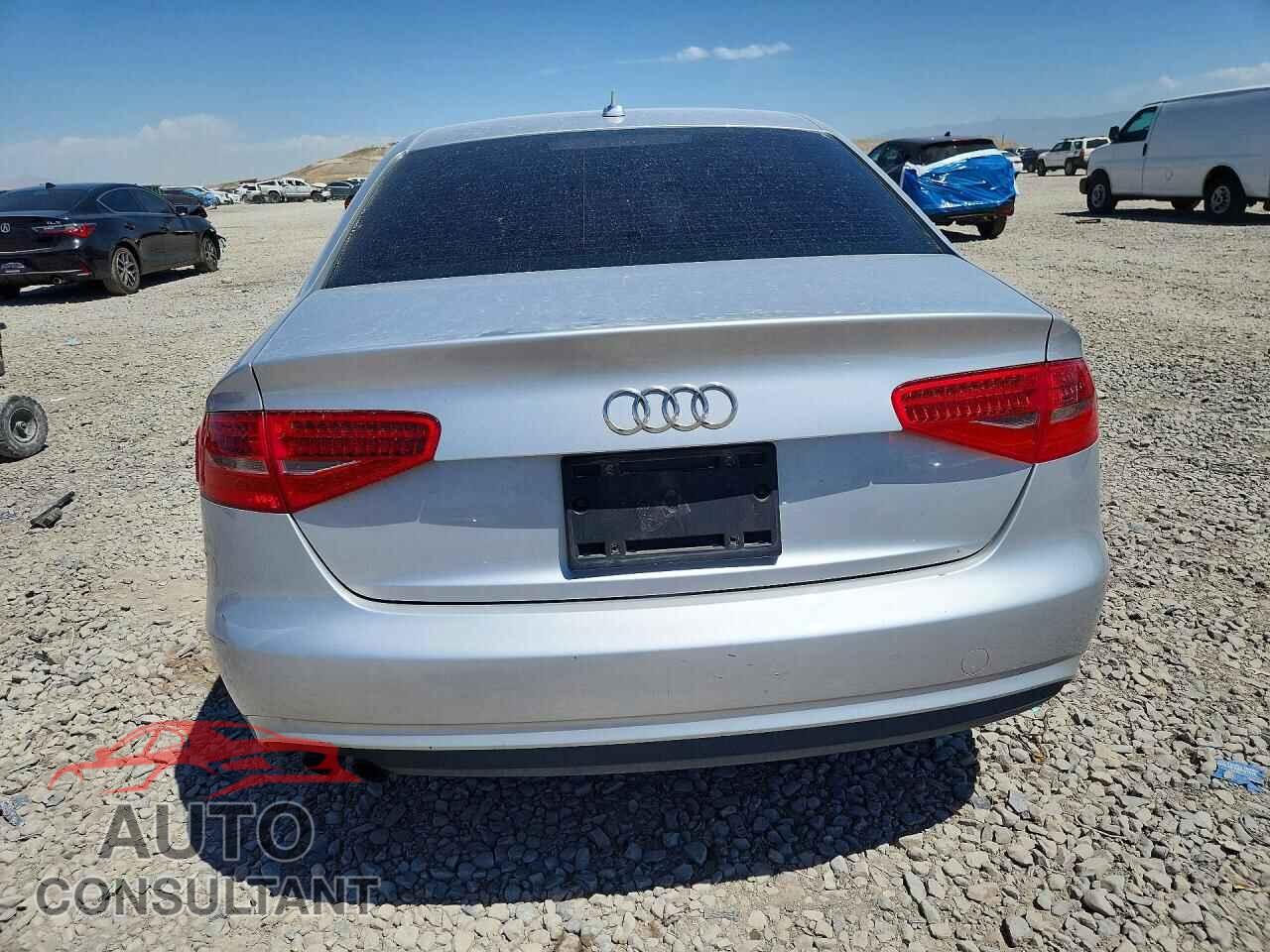 AUDI A4 2013 - WAUBFAFL6DN048736