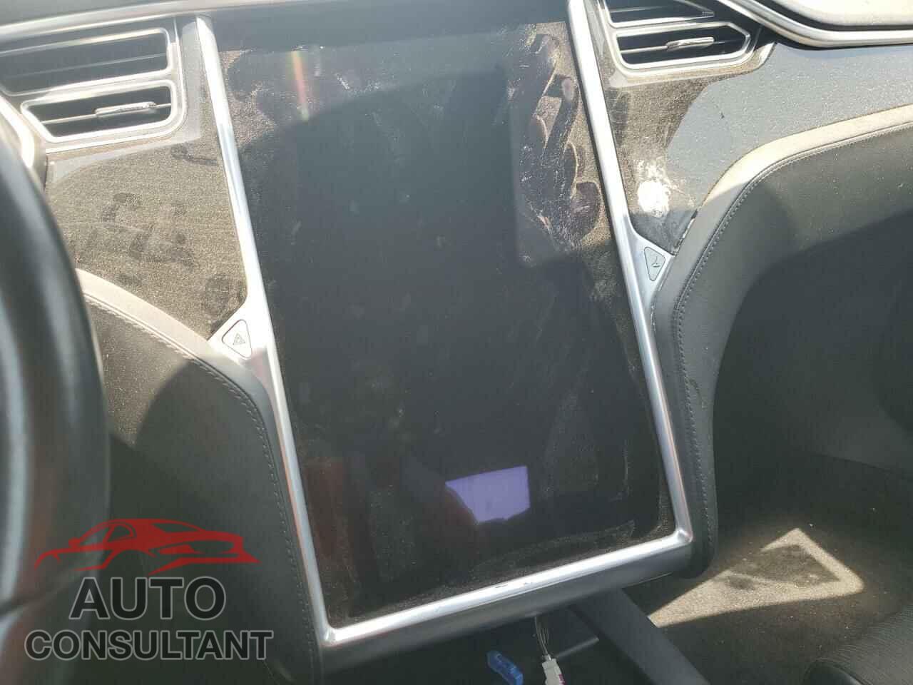 TESLA MODEL S 2017 - 5YJSA1E16HF198903