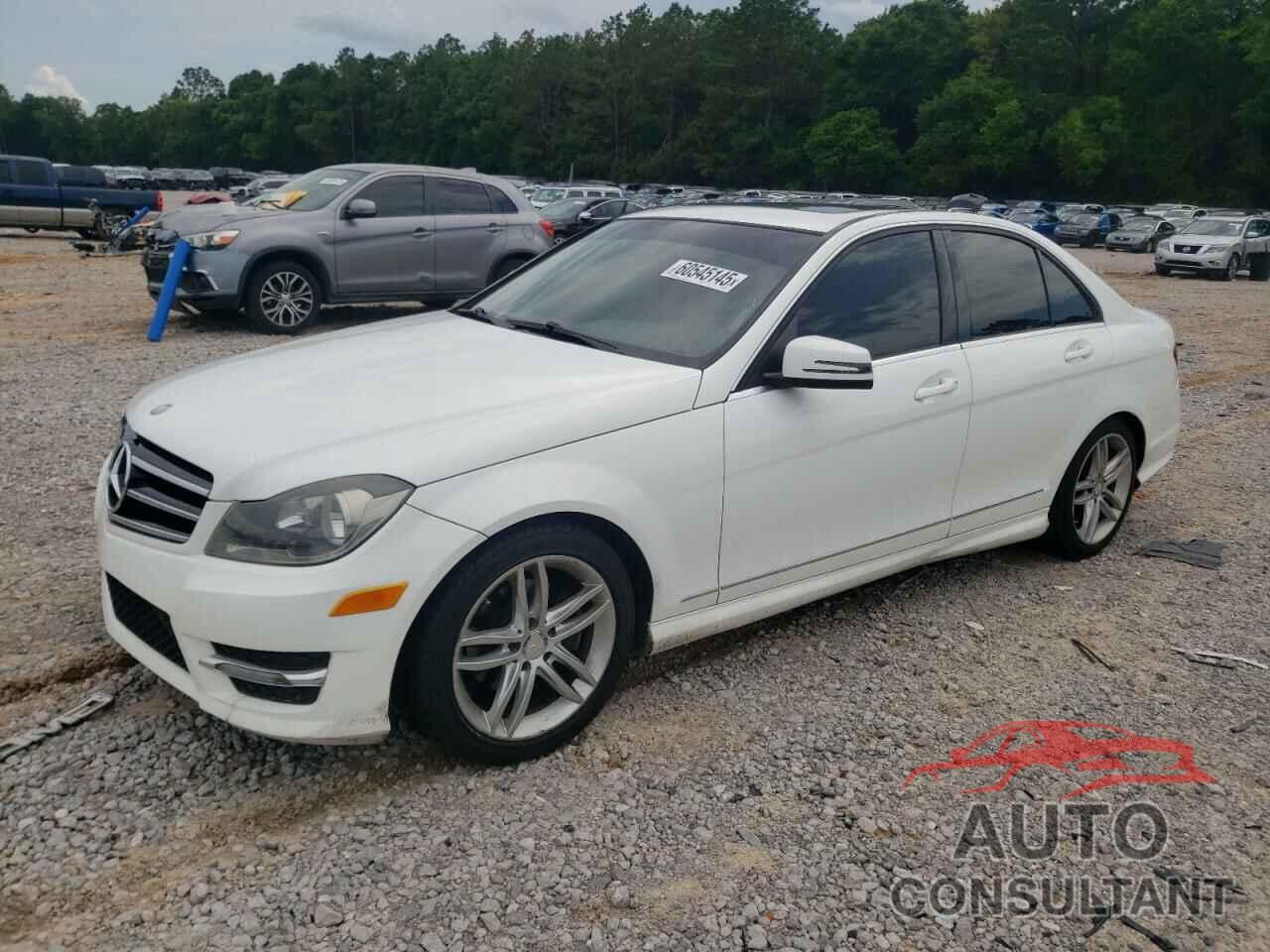 MERCEDES-BENZ C-CLASS 2014 - WDDGF4HB4ER307402