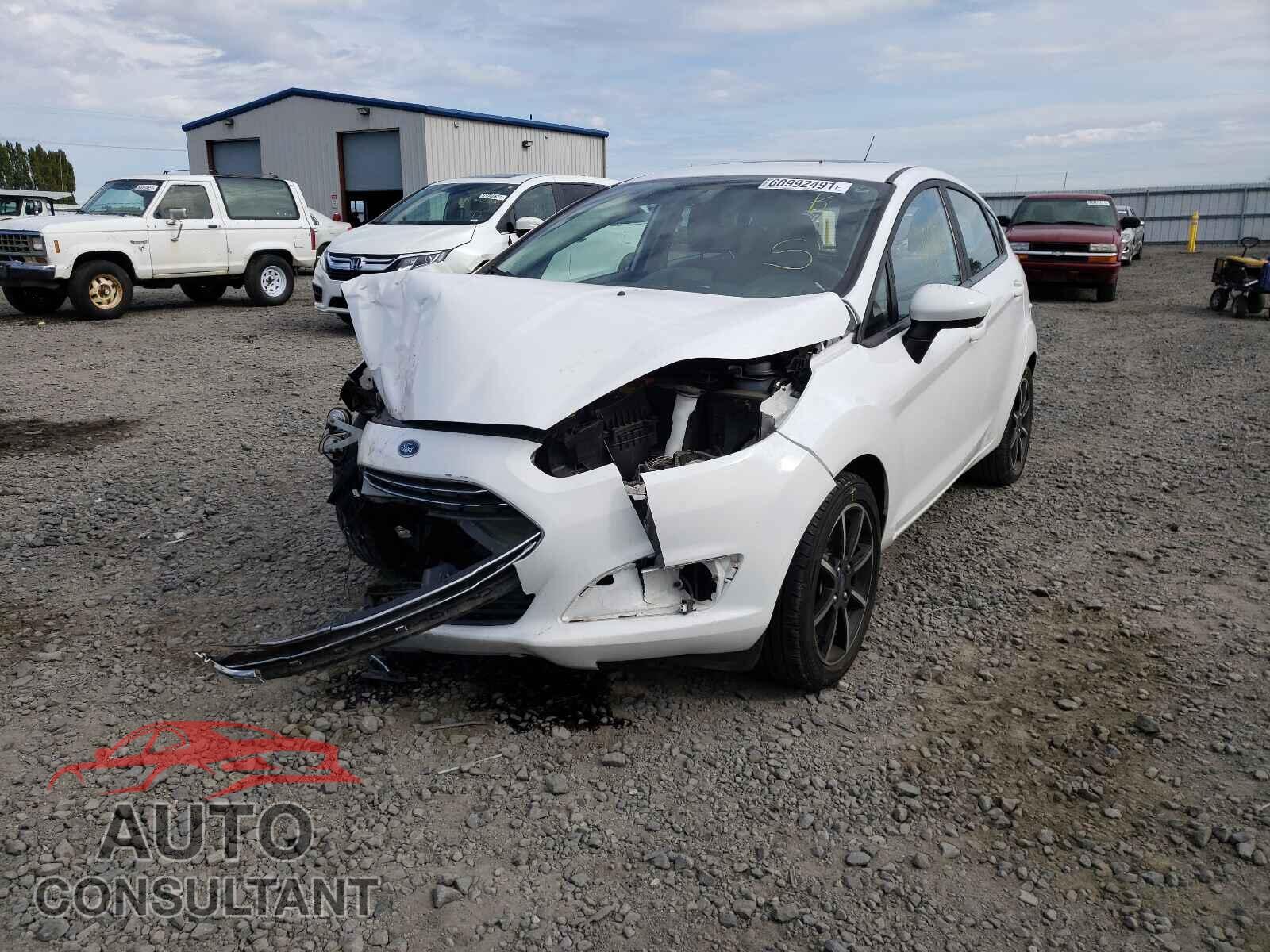 FORD FIESTA 2017 - 3FADP4EJ6HM153566