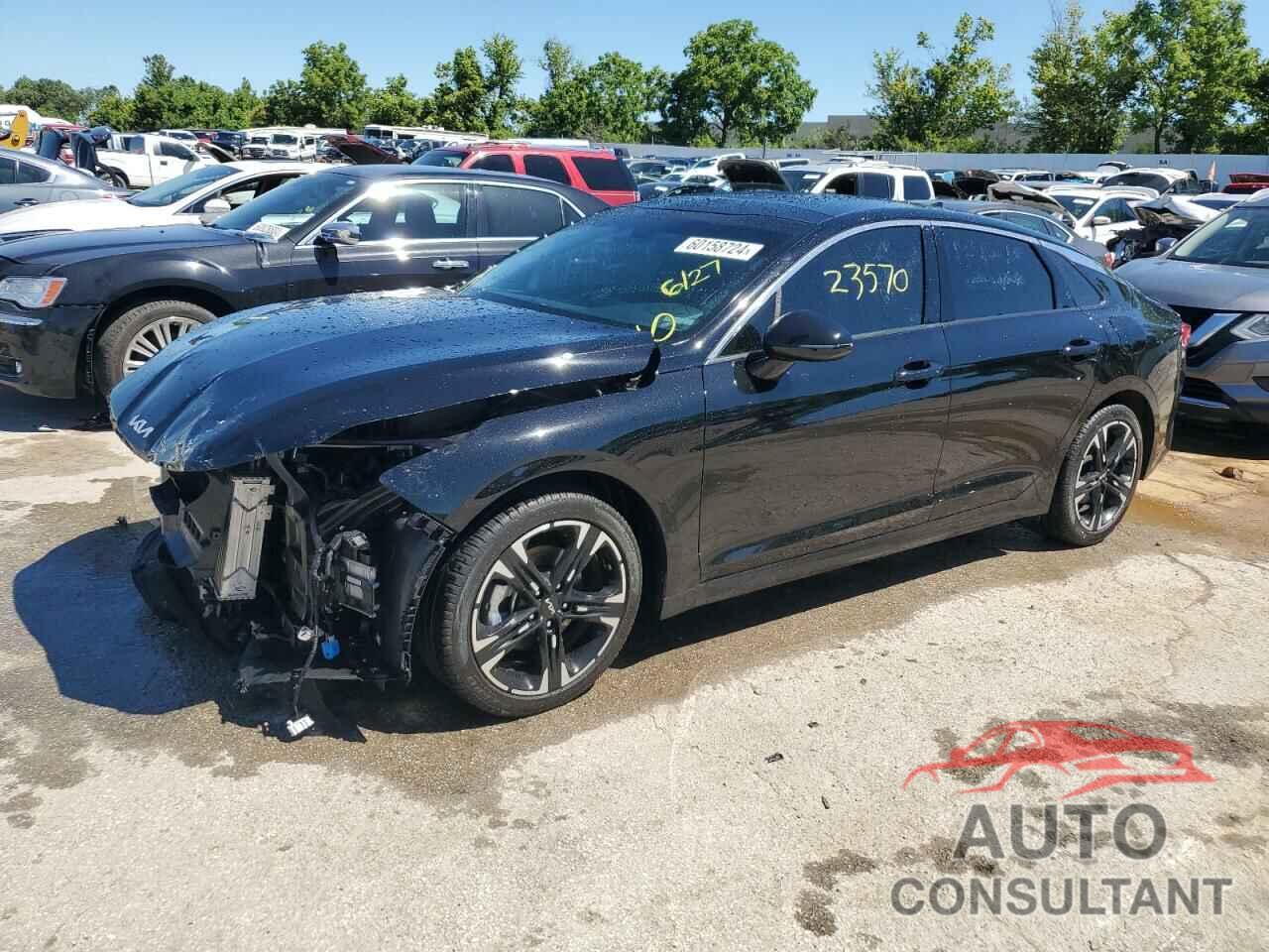 KIA CADENZA 2023 - 5XXG64J24PG222053