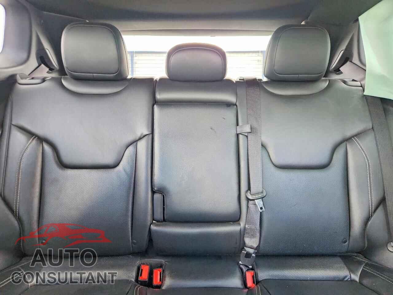JEEP COMPASS 2021 - 3C4NJDEB8MT596309