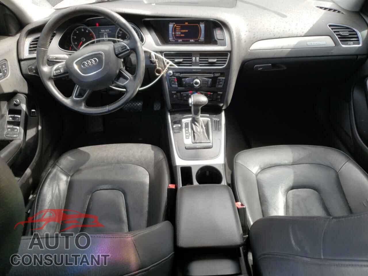 AUDI A4 2013 - WAUBFAFL0DN004375
