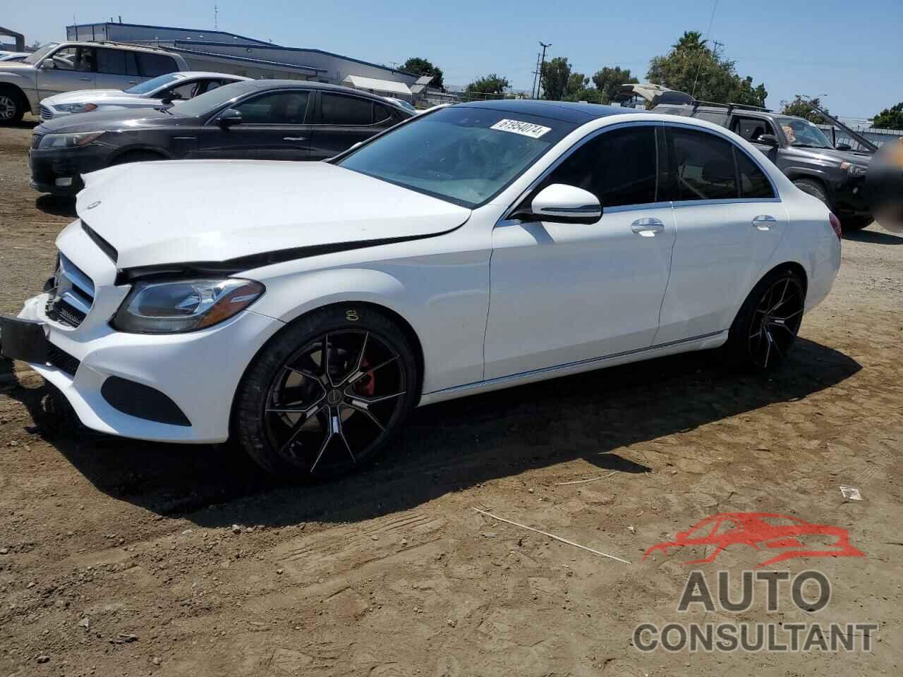 MERCEDES-BENZ C-CLASS 2016 - 55SWF4JB8GU144275