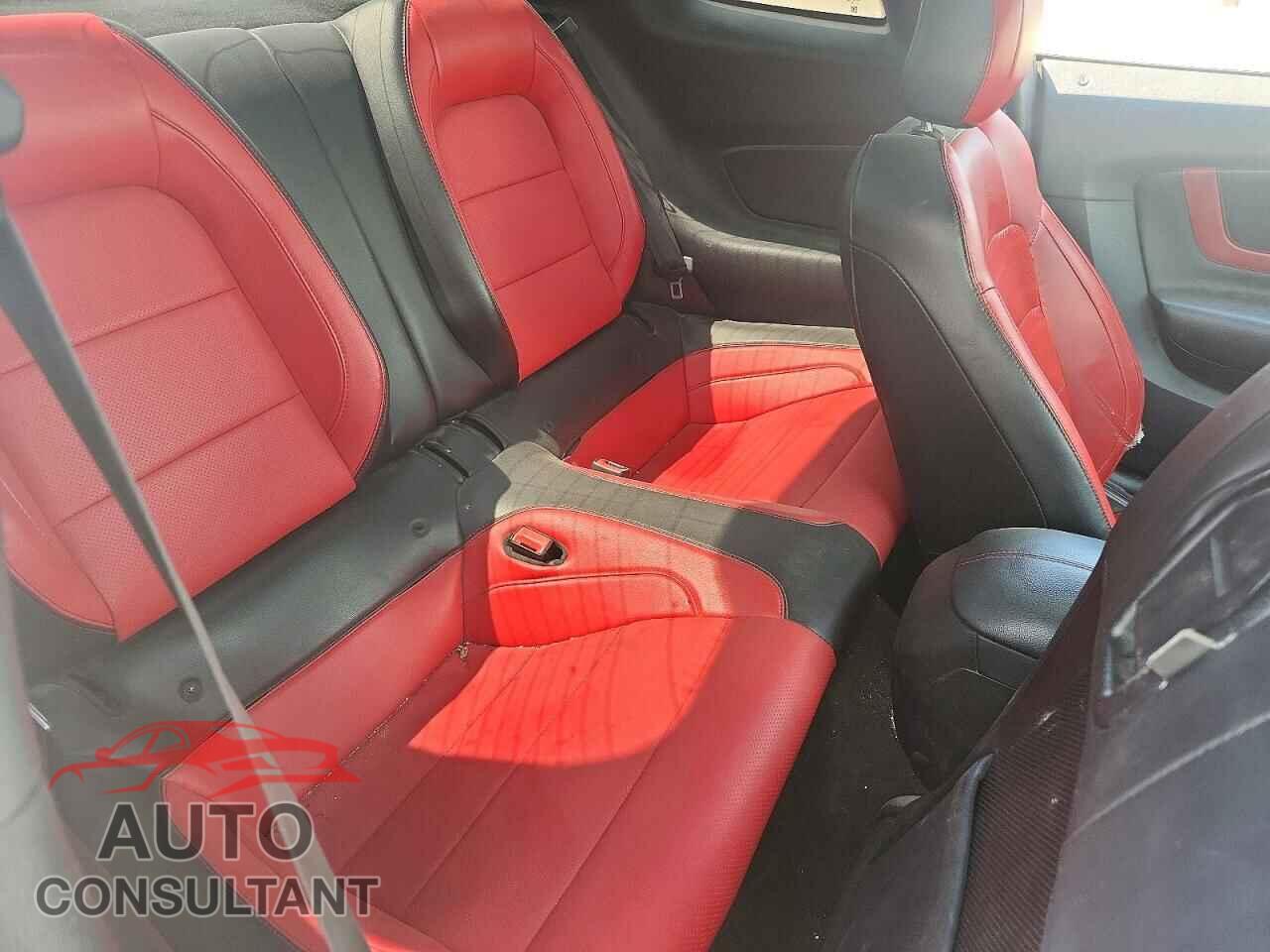 FORD MUSTANG 2019 - 1FA6P8CF1K5113522