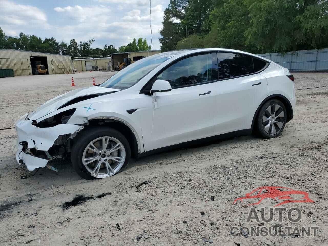 TESLA MODEL Y 2020 - 5YJYGDEE2LF035106