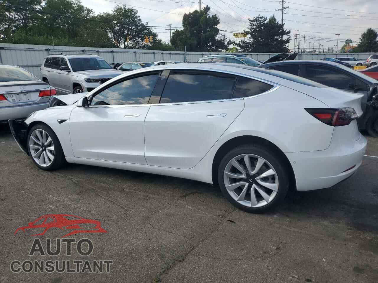 TESLA MODEL 3 2019 - 5YJ3E1EB5KF498523