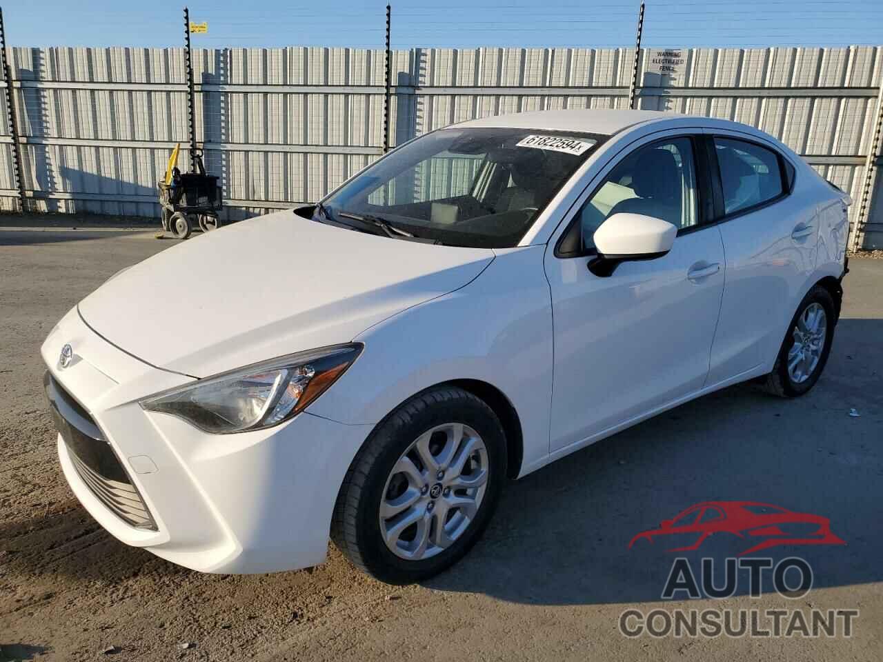 TOYOTA YARIS 2018 - 3MYDLBYV8JY307669