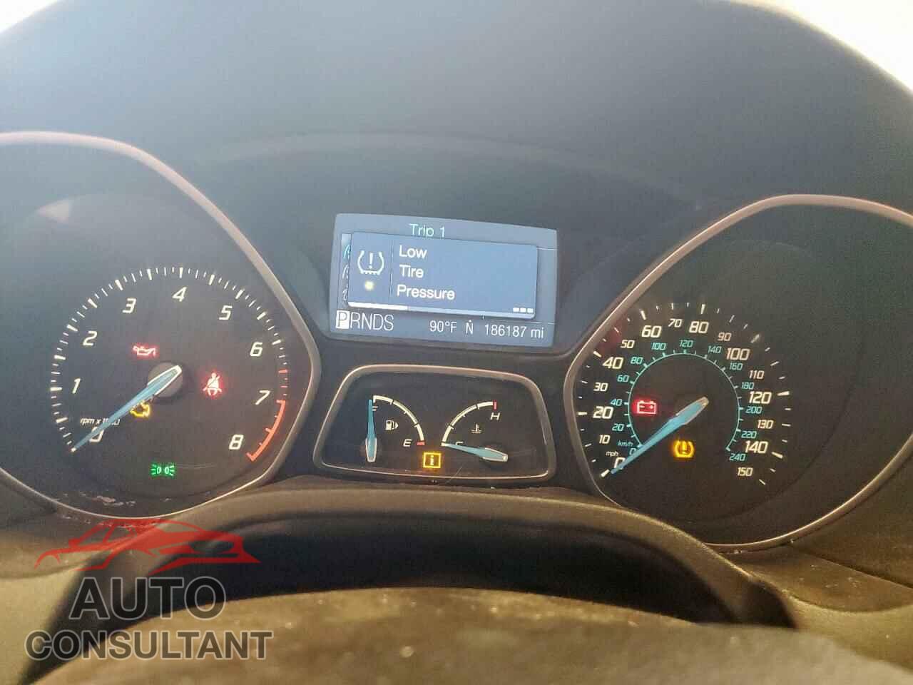 FORD FOCUS 2012 - 1FAHP3H21CL397488