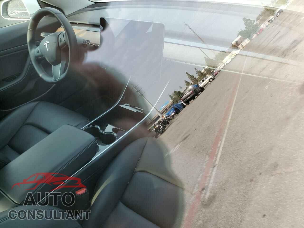 TESLA MODEL 3 2020 - 5YJ3E1EA7LF645241