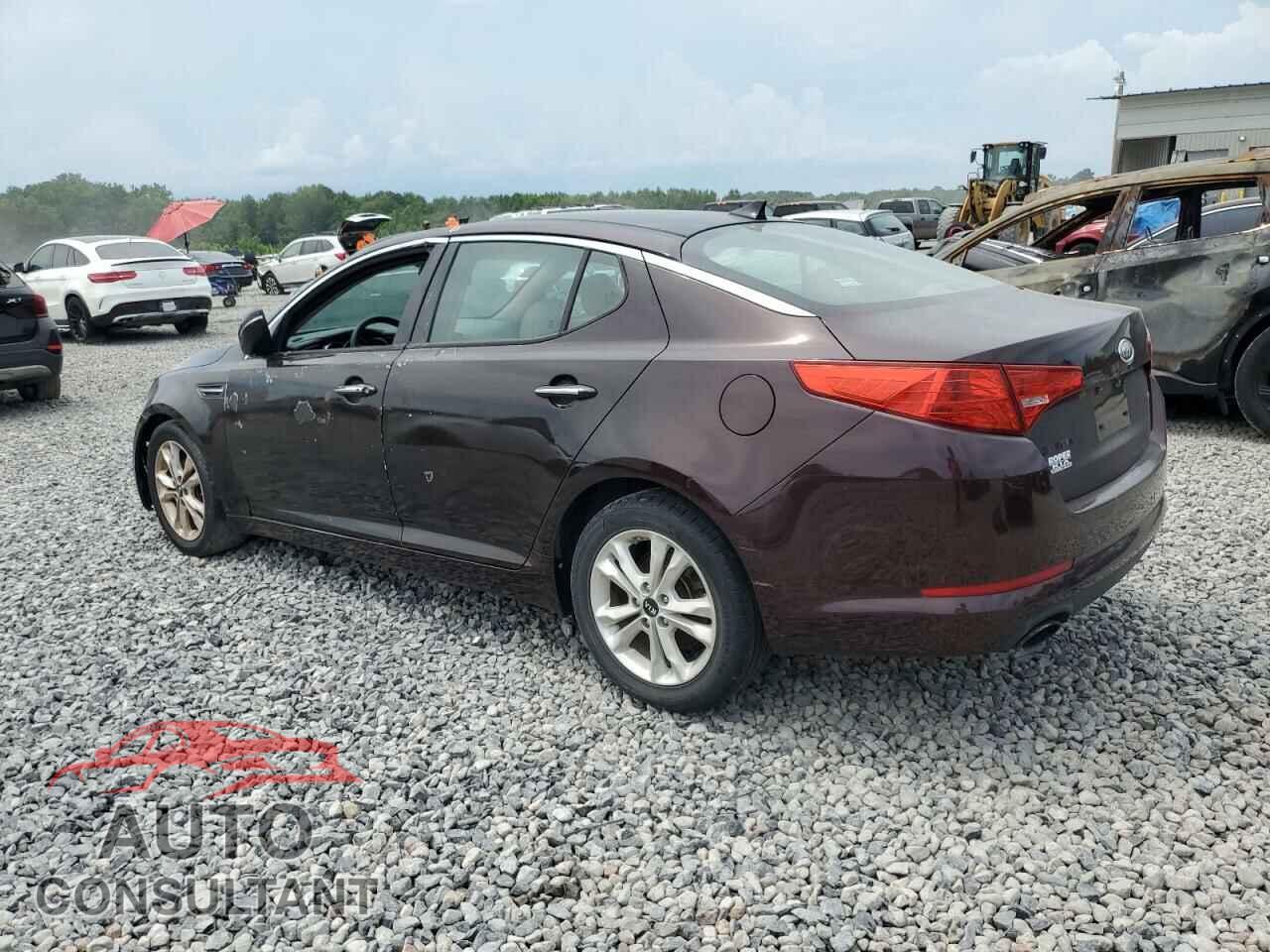 KIA OPTIMA 2011 - KNAGN4A71B5135977