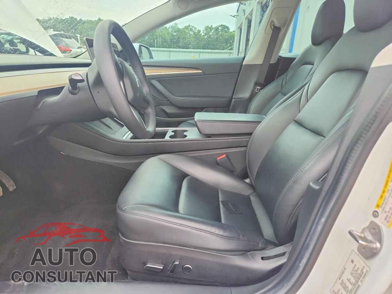 TESLA MODEL 3 2021 - 5YJ3E1EB2MF055930