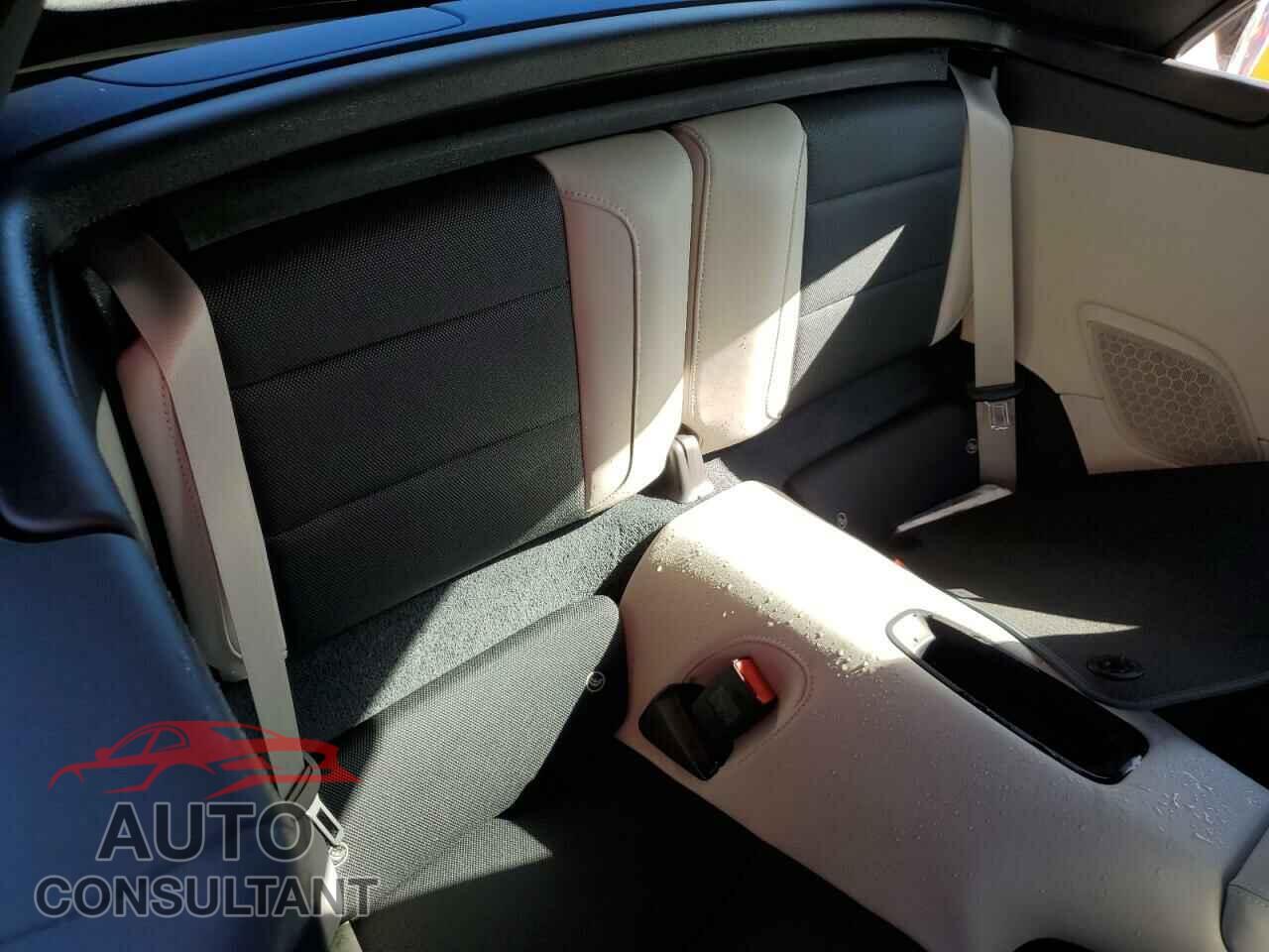 PORSCHE 911 2018 - WP0CA2A98JS138491
