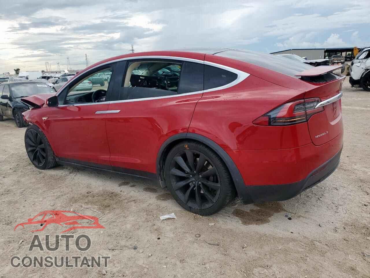 TESLA MODEL X 2016 - 5YJXCAE20GF022081