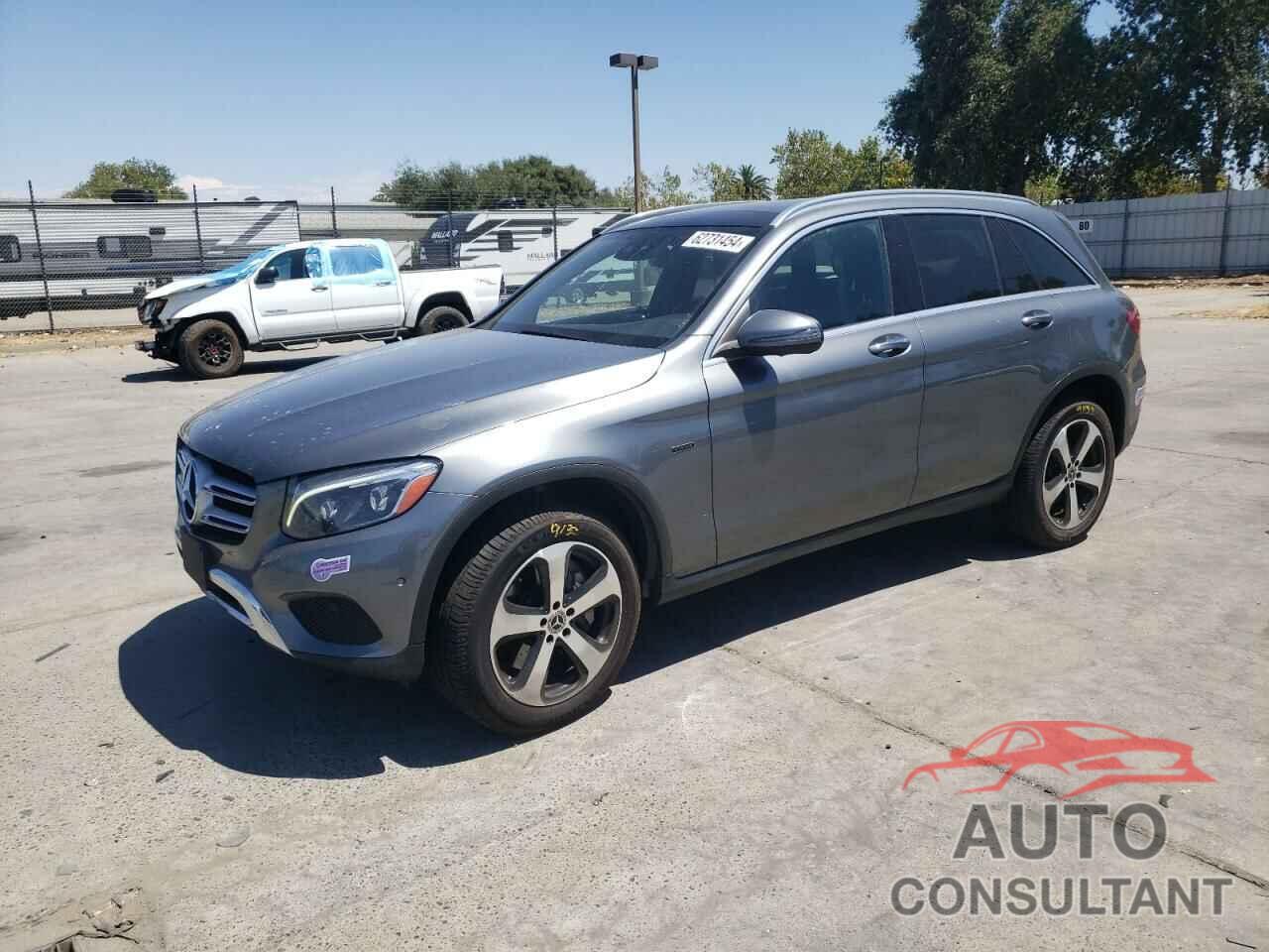 MERCEDES-BENZ GLC-CLASS 2019 - WDC0G5EB2KF516048