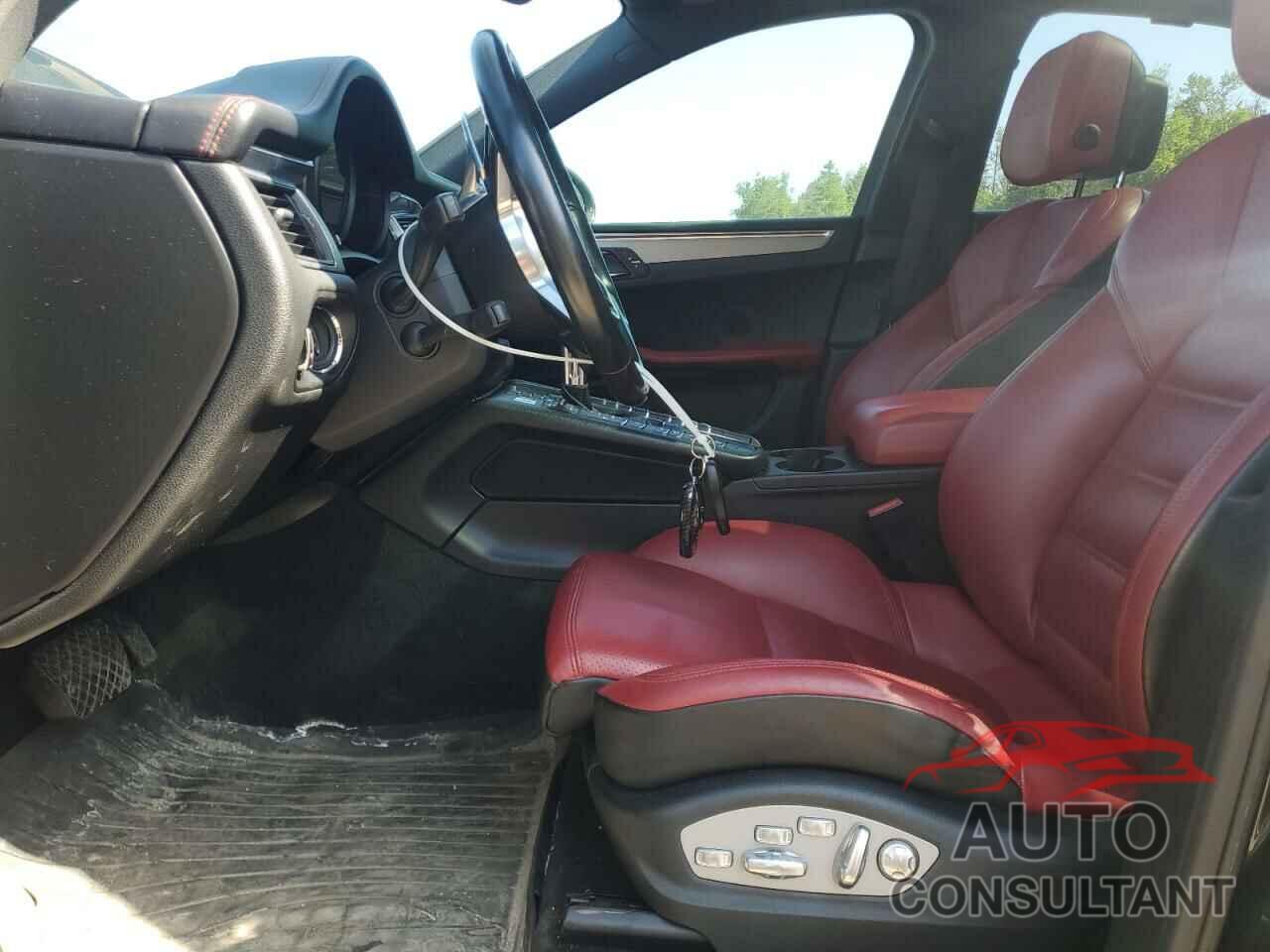 PORSCHE MACAN 2018 - WP1AG2A51JLB60652
