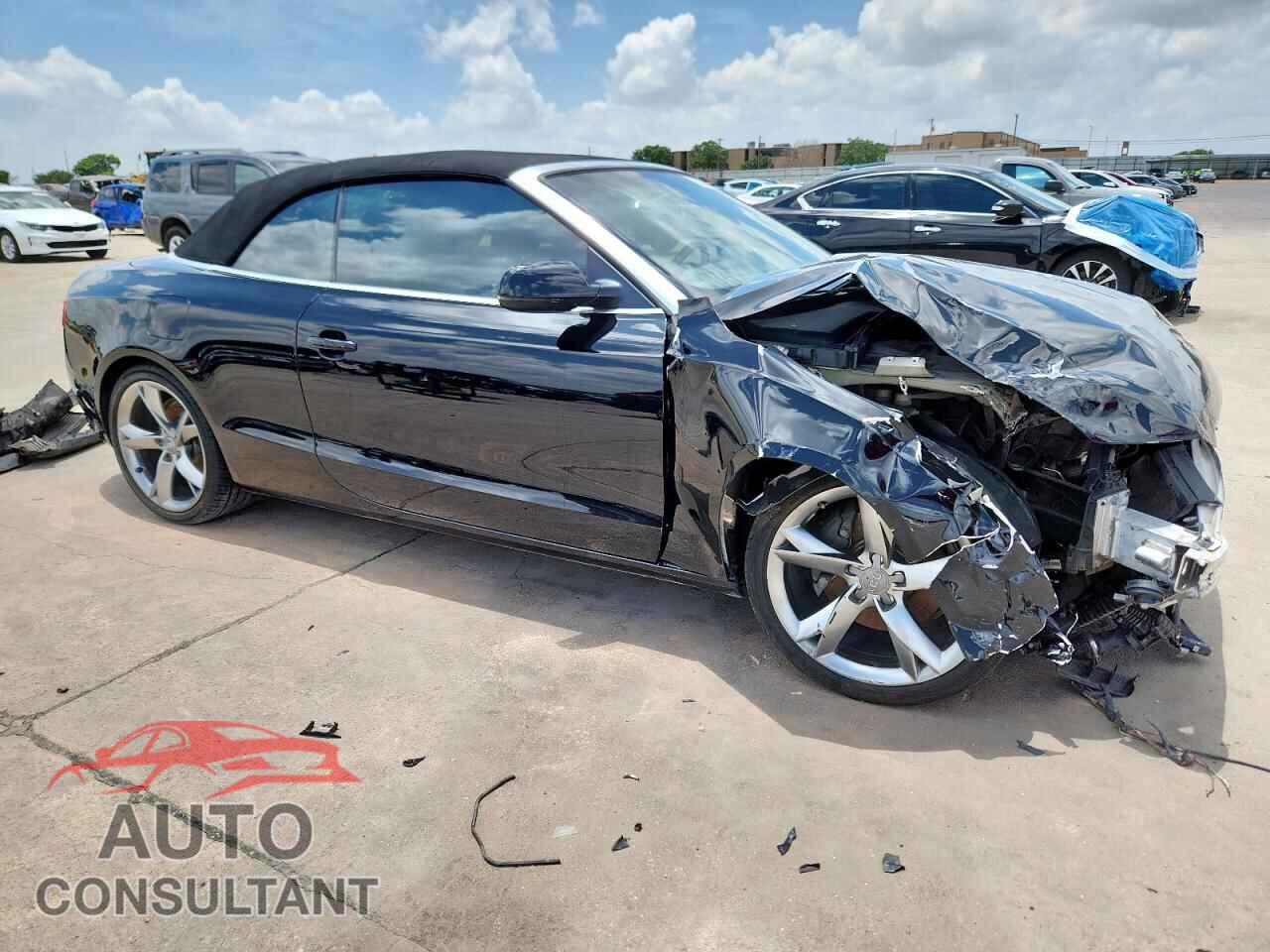 AUDI A5 2012 - WAULFAFH7CN008700