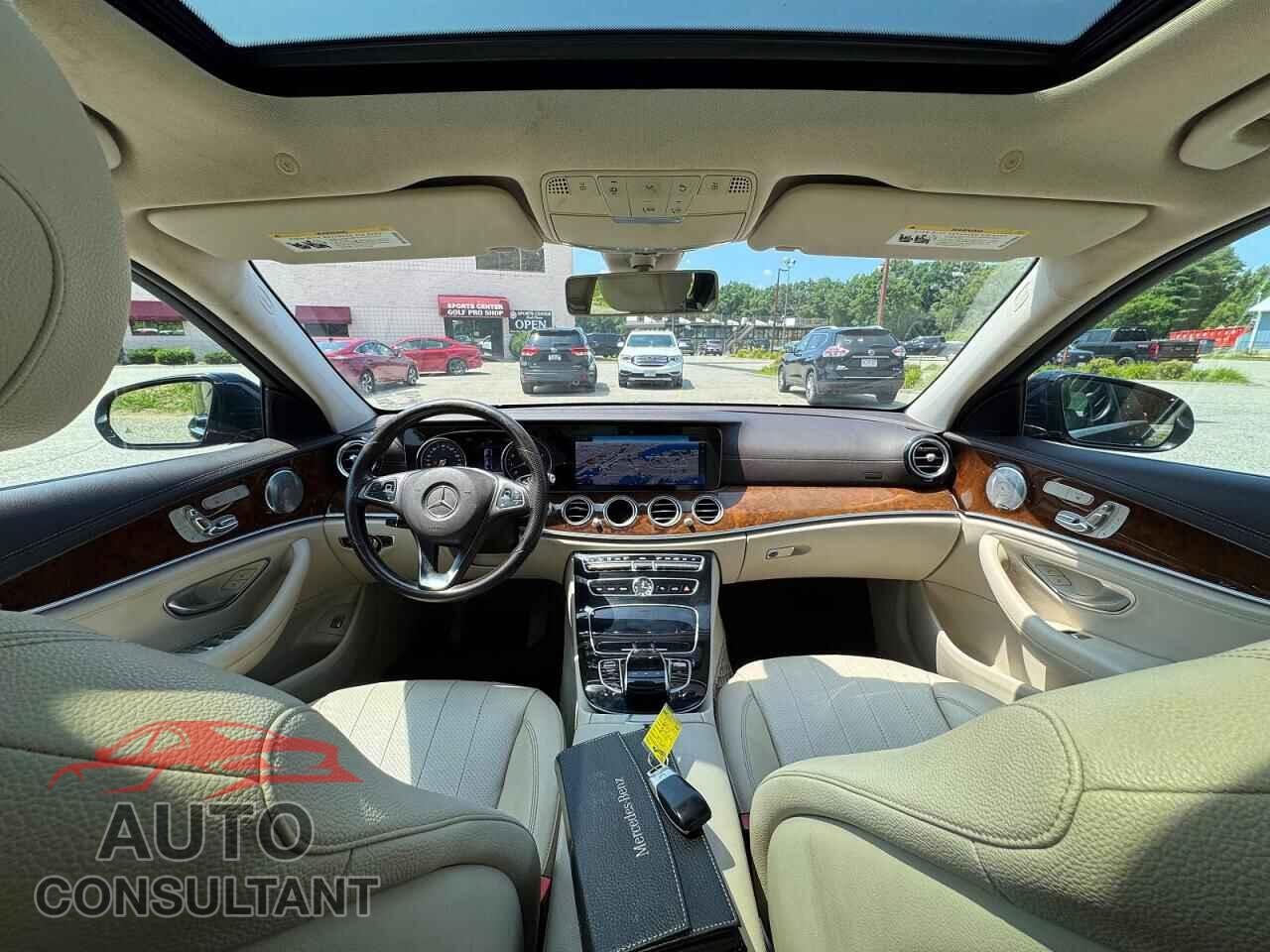 MERCEDES-BENZ E-CLASS 2017 - WDDZF4KB4HA073220