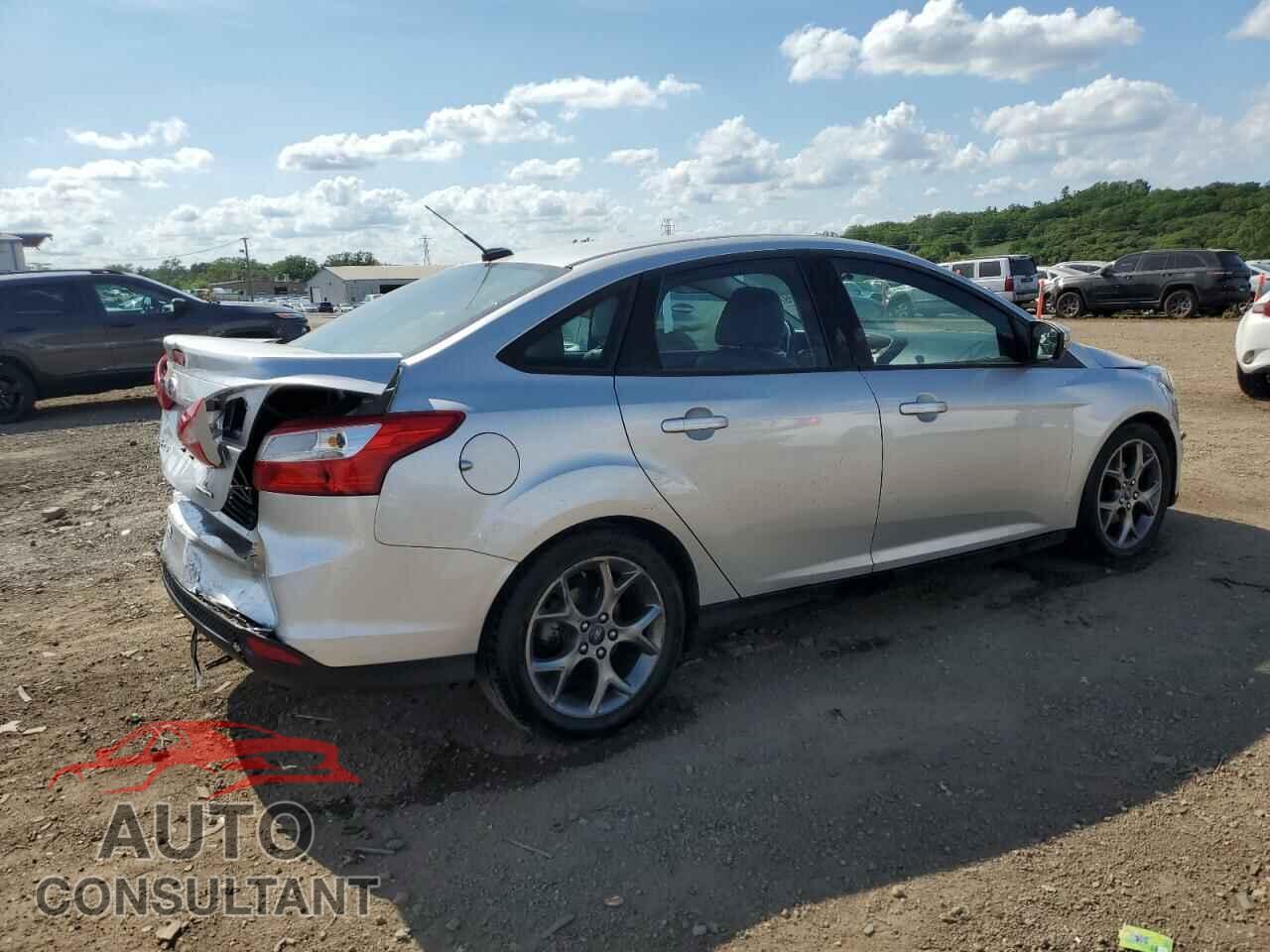 FORD FOCUS 2014 - 1FADP3F22EL207007