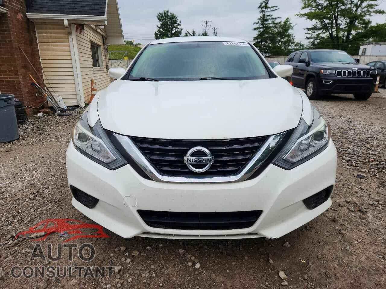 NISSAN ALTIMA 2017 - 1N4AL3AP1HC483653