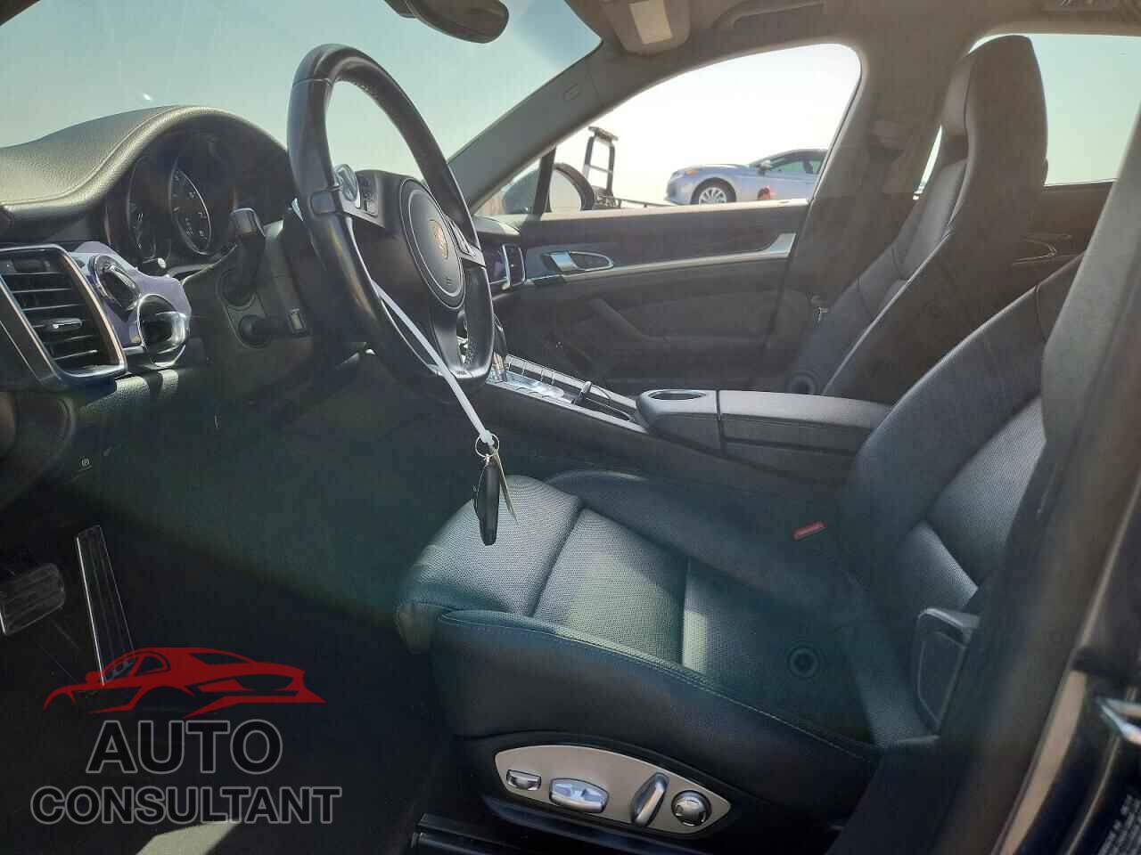 PORSCHE PANAMERA 2015 - WP0AA2A72FL001411
