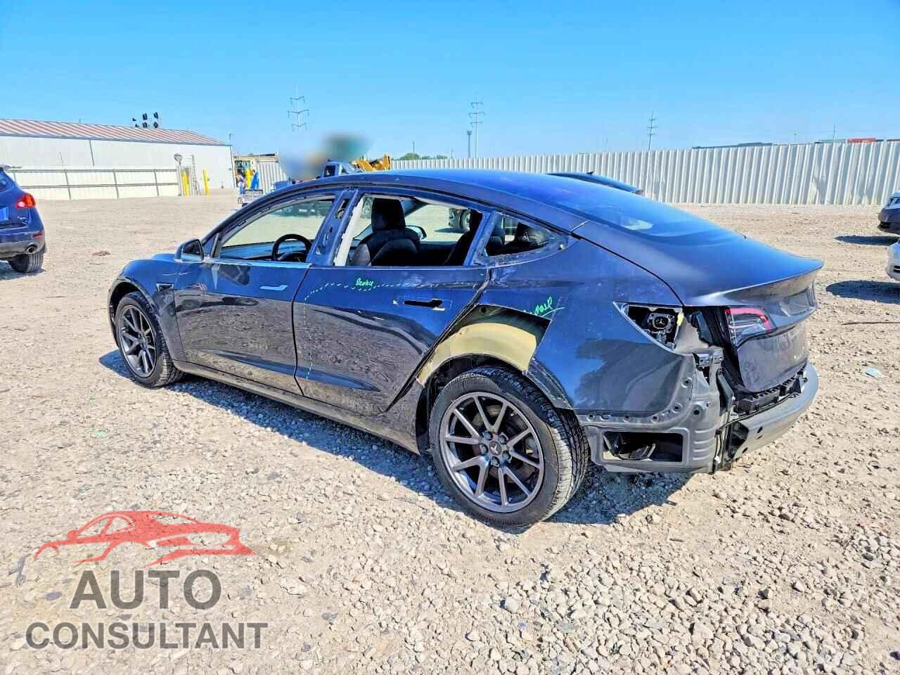 TESLA MODEL 3 2018 - 5YJ3E1EA0JF019043
