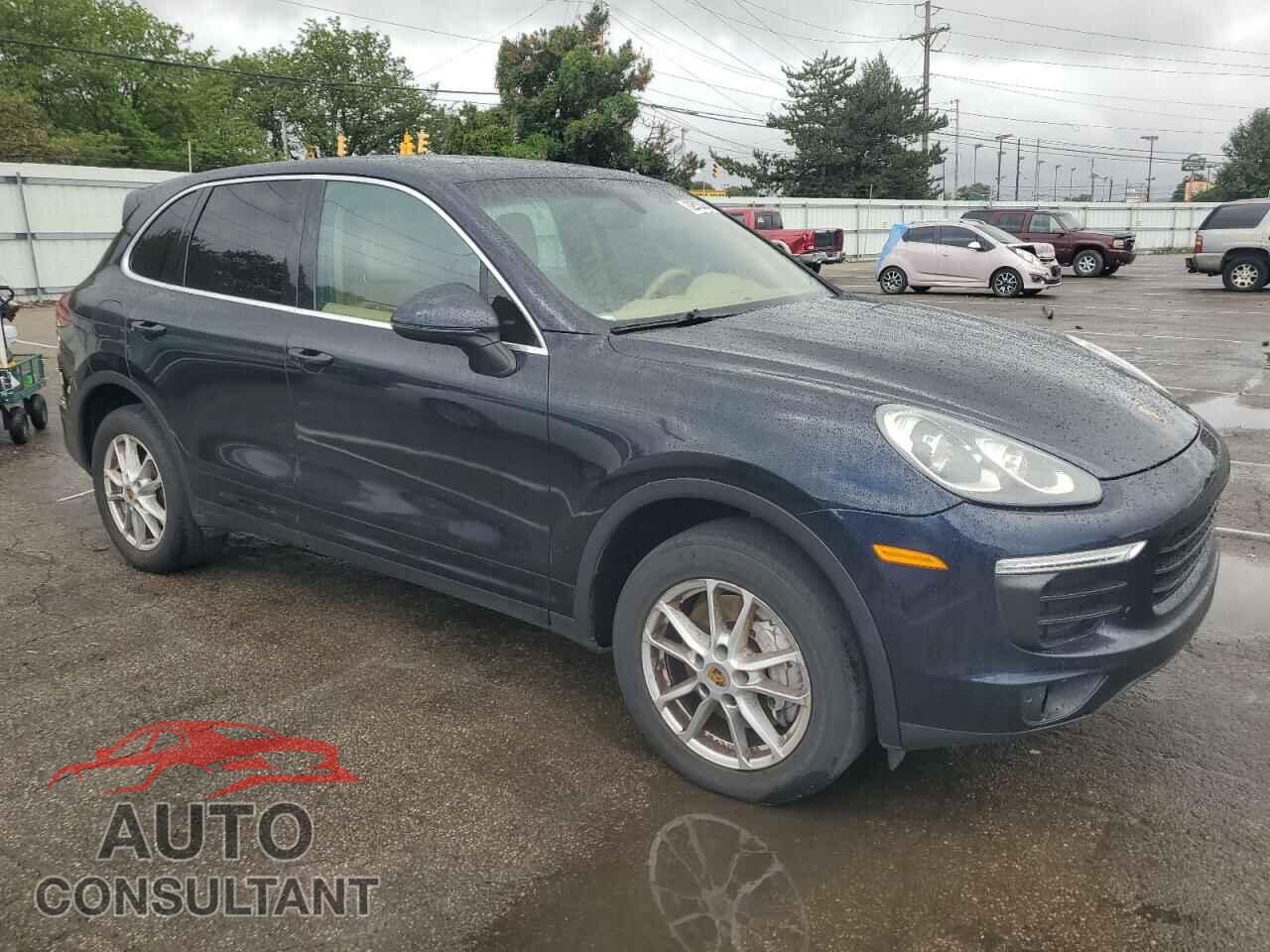 PORSCHE CAYENNE 2016 - WP1AA2A23GKA08913