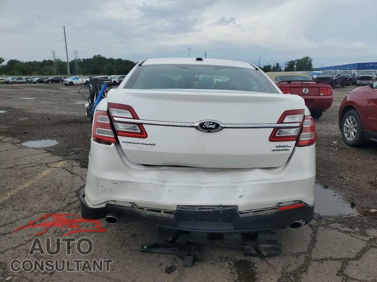 FORD TAURUS 2014 - 1FAHP2E80EG176883