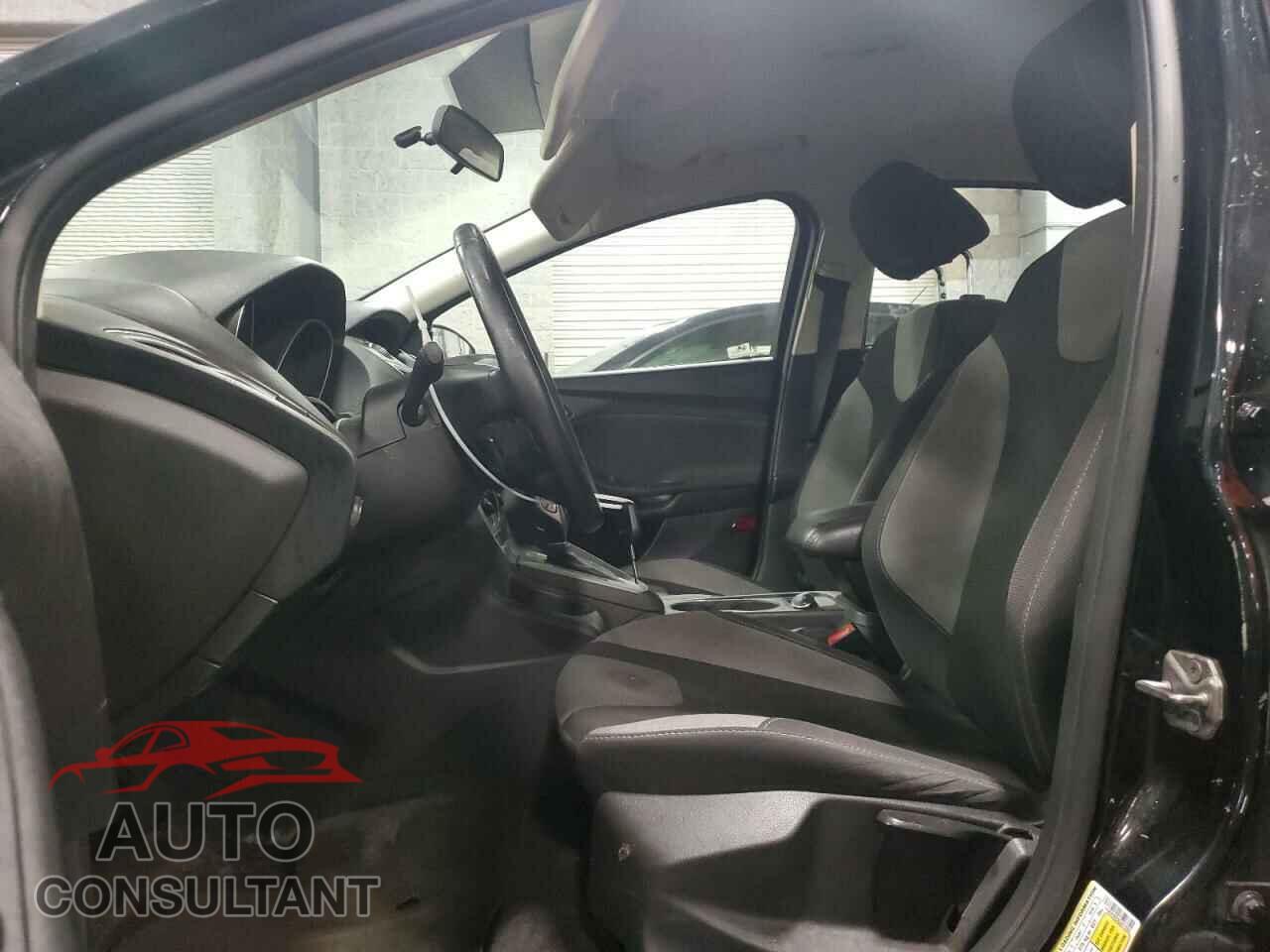 FORD FOCUS 2014 - 1FADP3F20EL217003