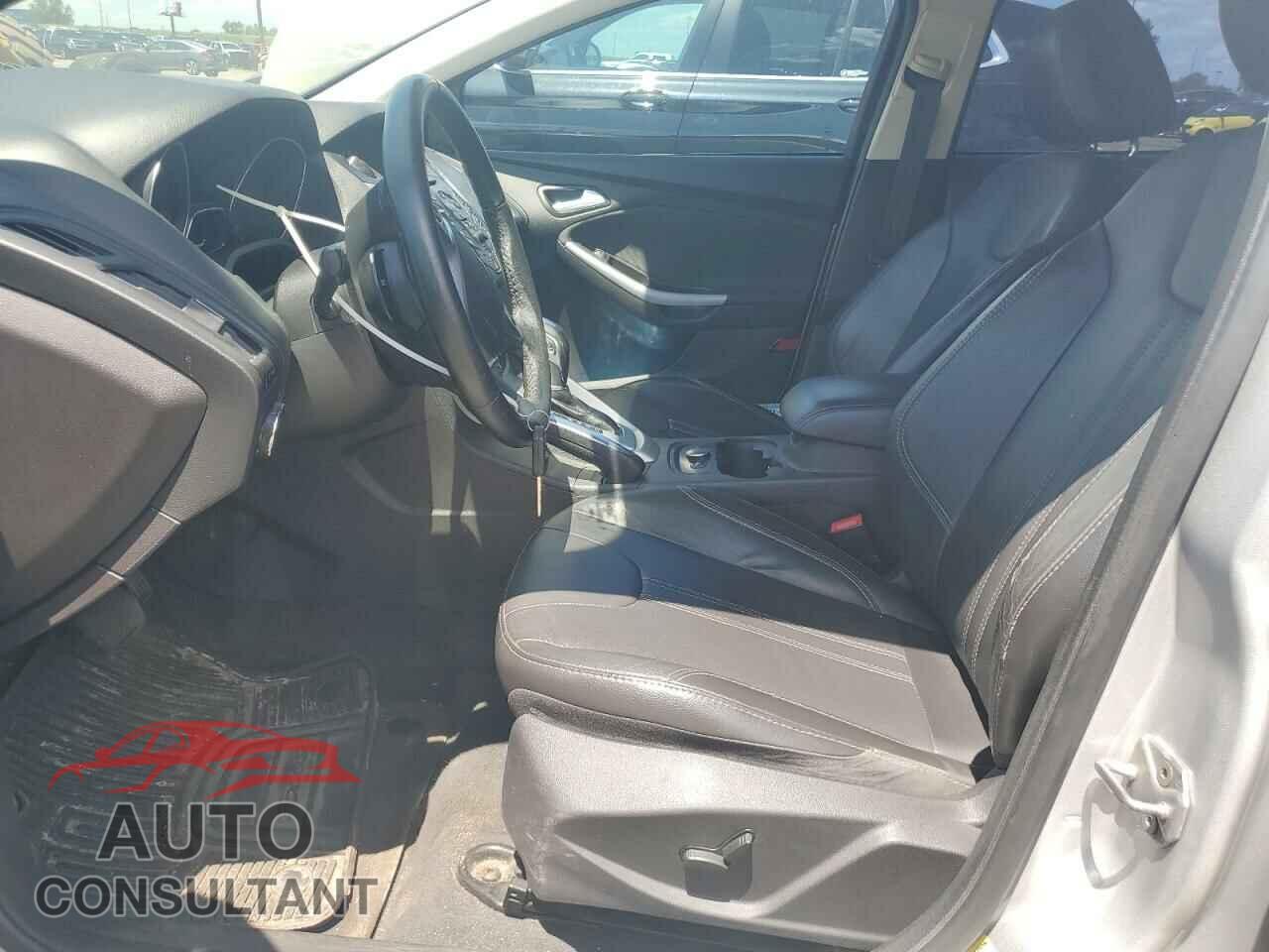 FORD FOCUS 2013 - 1FADP3K24DL361464