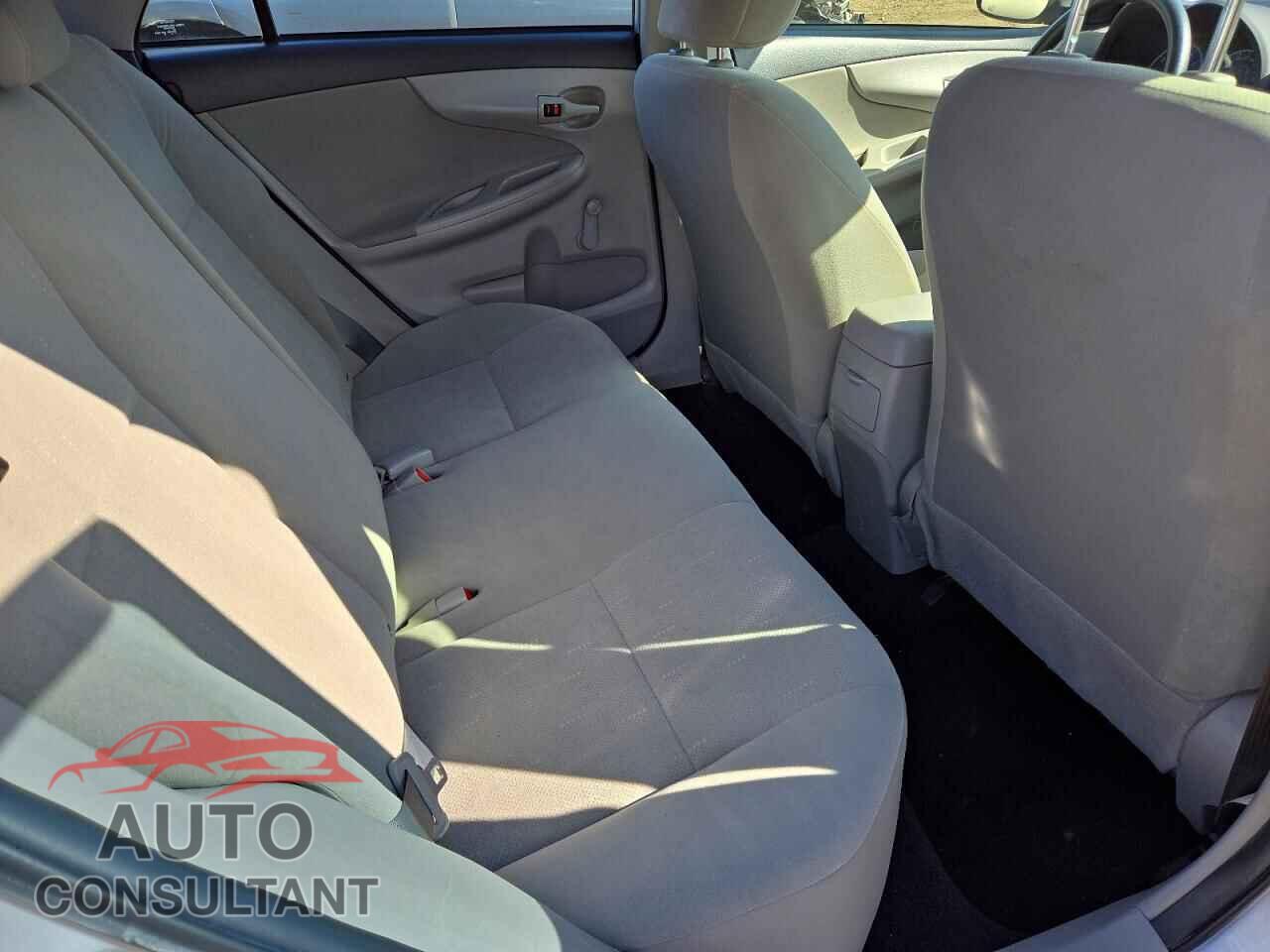 TOYOTA COROLLA 2012 - 2T1BU4EE8CC763774
