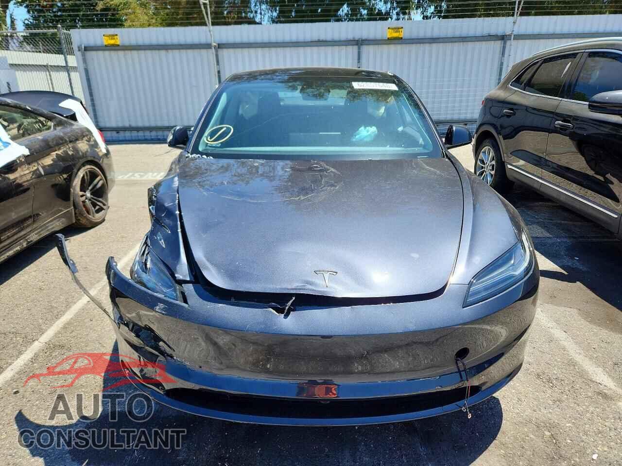 TESLA MODEL 3 2026 - 5YJ3E1EA1TF182481