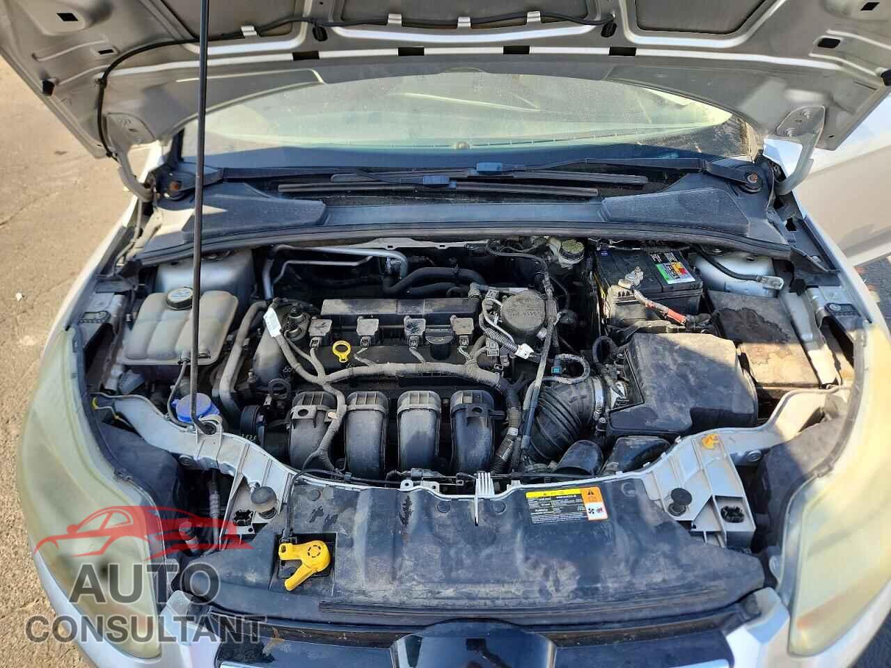 FORD FOCUS 2012 - 1FAHP3M27CL105381