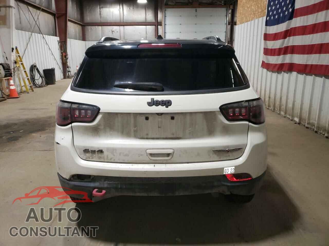 JEEP COMPASS 2019 - 3C4NJDDB7KT618198