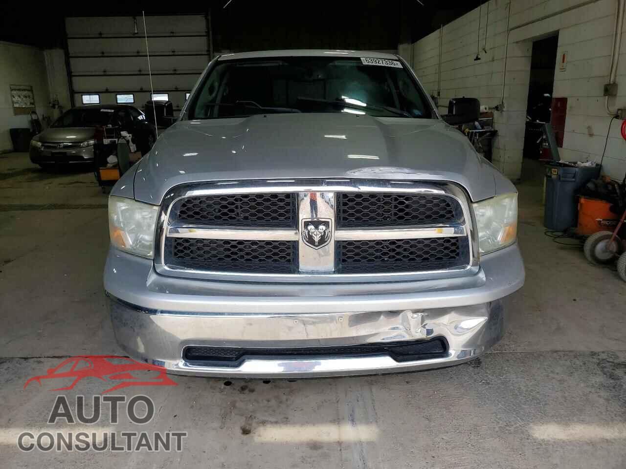 DODGE RAM 1500 2011 - 1D7RV1GP9BS590875
