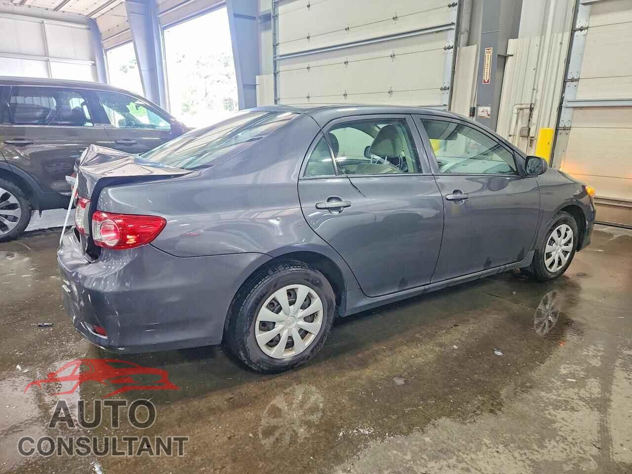 TOYOTA COROLLA 2013 - 2T1BU4EE2DC057322