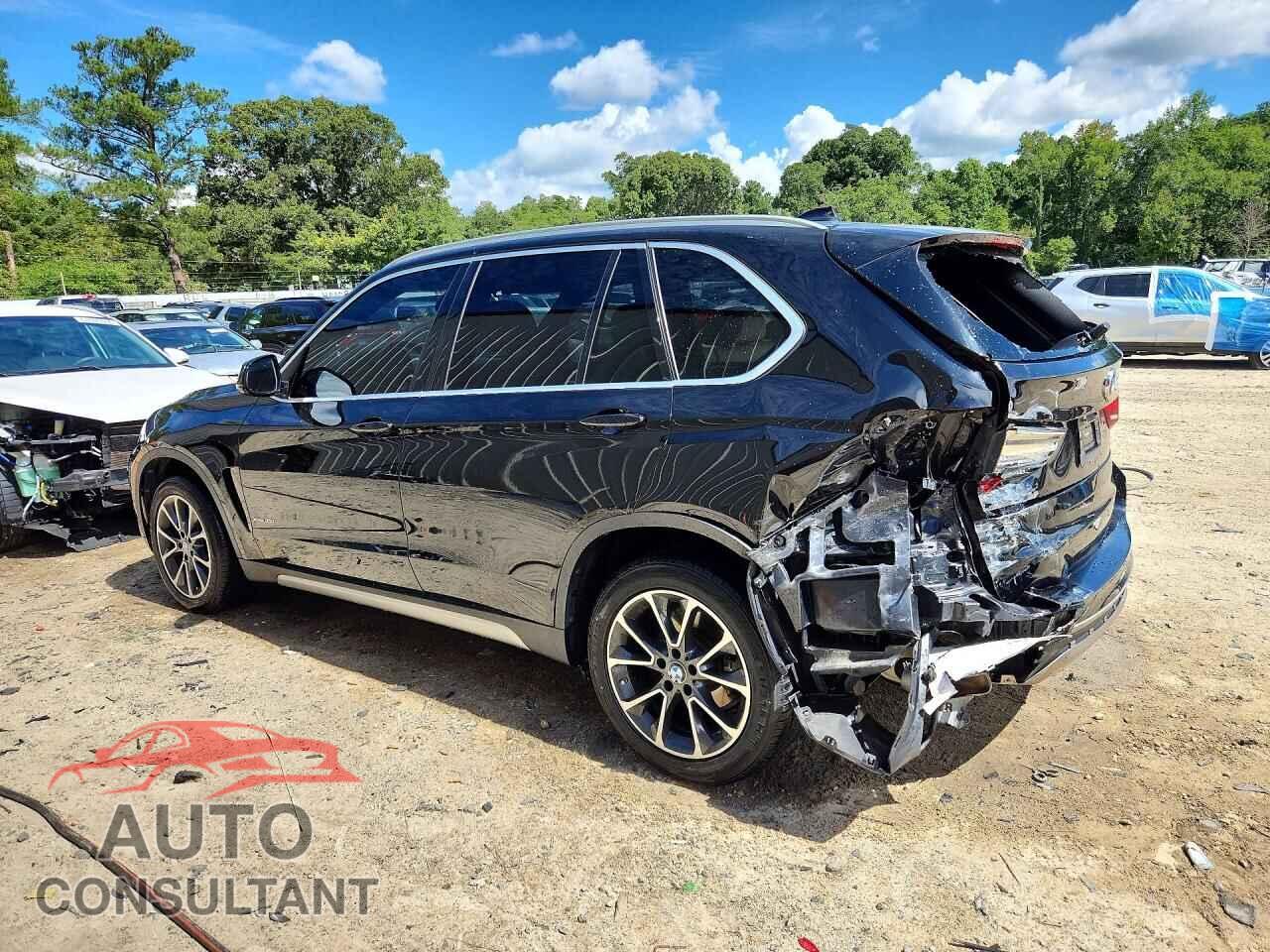 BMW X5 2018 - 5UXKR0C57JL071541