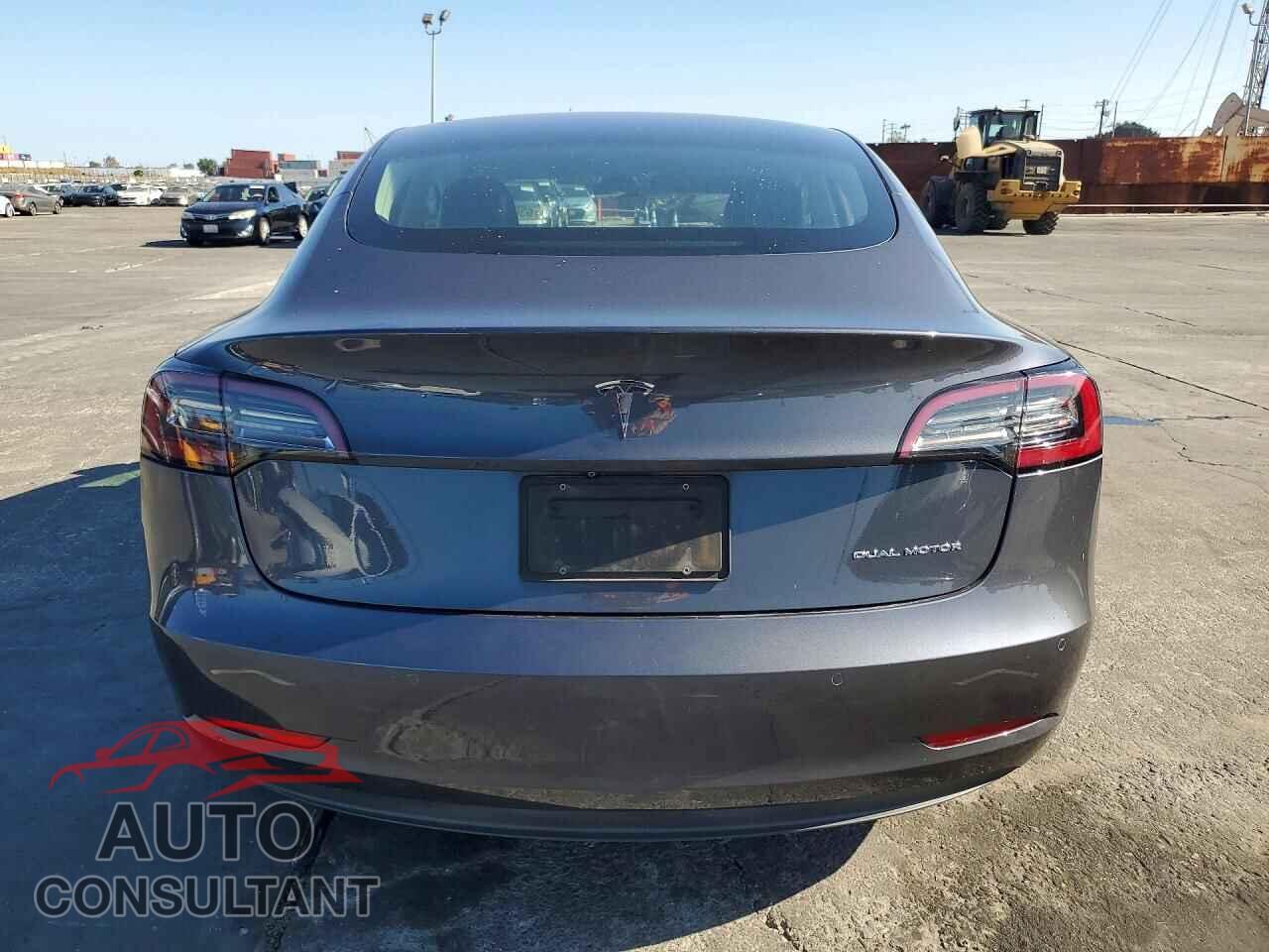 TESLA MODEL 3 2020 - 5YJ3E1EB3LF802935