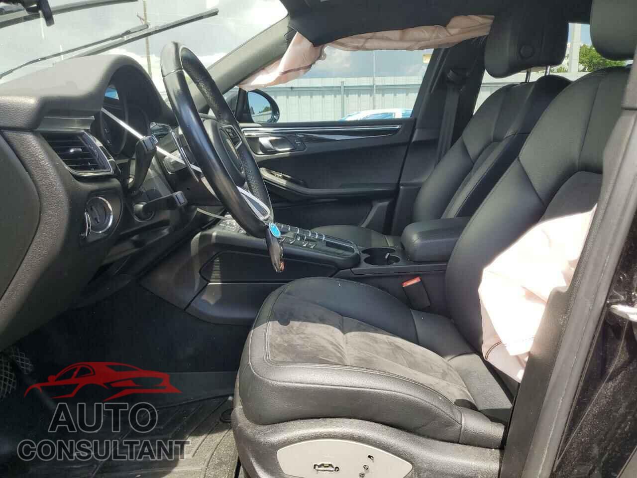 PORSCHE MACAN 2018 - WP1AA2A50JLB02470
